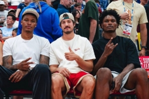 斯通:谢泼德增重并练出肌肉 他有我们需要的投篮能力